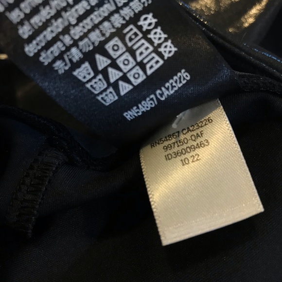 NEW Victoria’s Secret PINK * Shiny Grey Ultimate High Waist Legging Pants NWT M - Picture 13 of 13